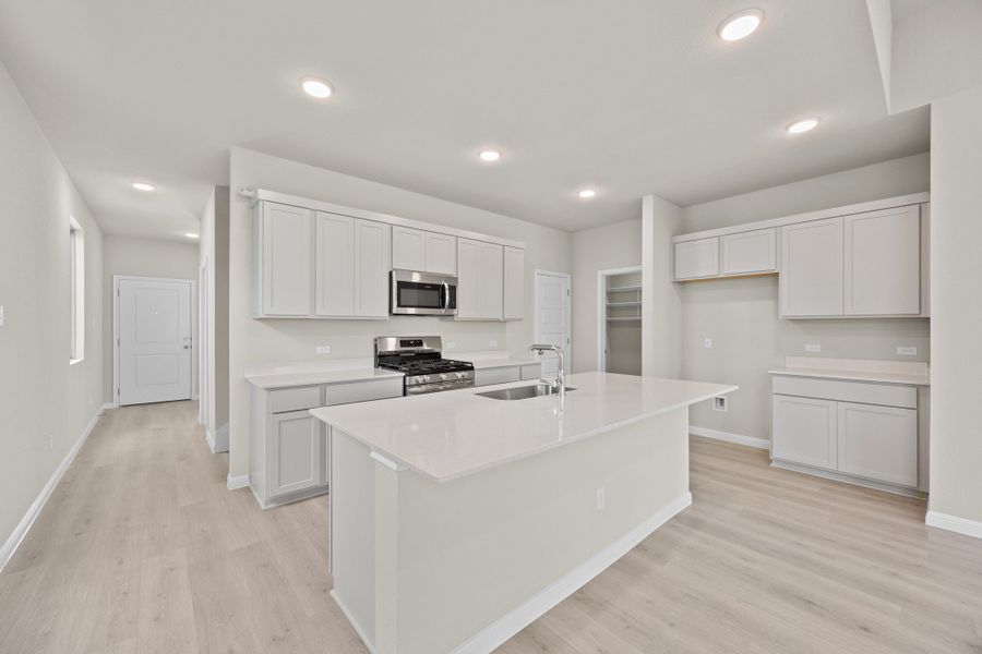 Furnished interior view inside a new home in Trinity Ranch, Elgin (Image 9).