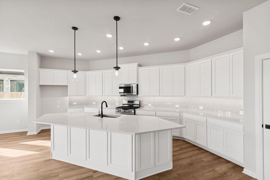 Furnished interior view inside a new home in Oakwood Estates, Waller (Image 9).
