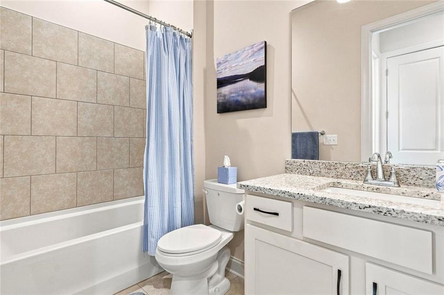 Furnished interior view inside a new home in , Ellijay (Image 12).
