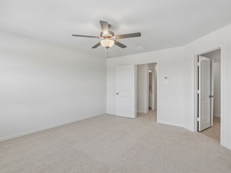 Spacious, unfurnished interior of a new home in Oak Ridge Park, Corinth (Image 11). Spacious, unfurnished interior of a new home in Oak Ridge Park, Corinth (Image 11).