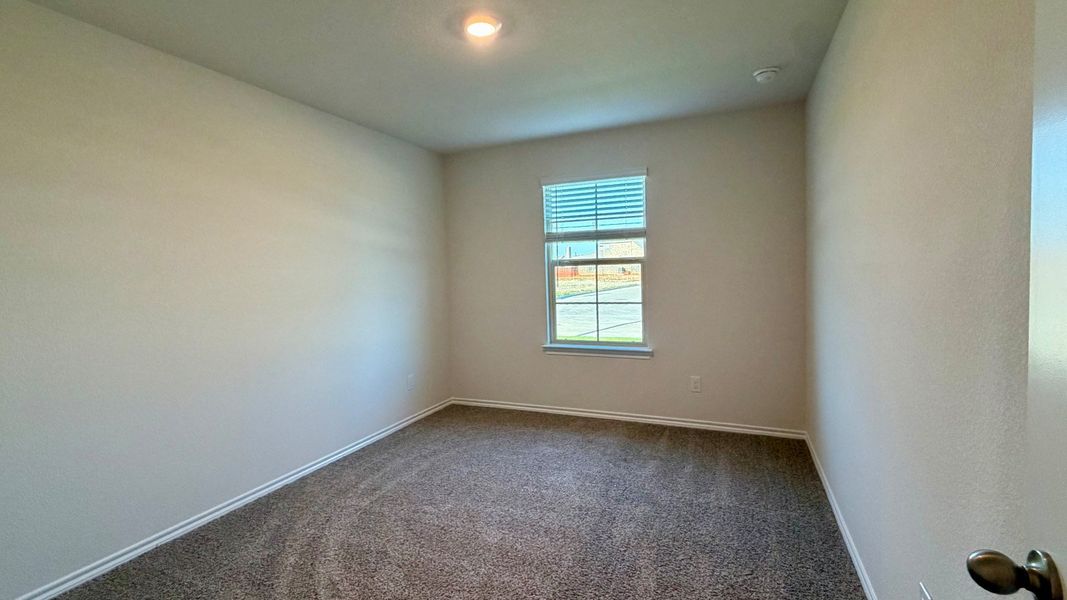 Spacious, unfurnished interior of a new home in Northspur, Terrell (Image 18).