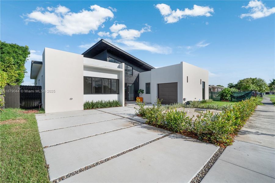 Image 43 of a home in . Image 43 of a home in .