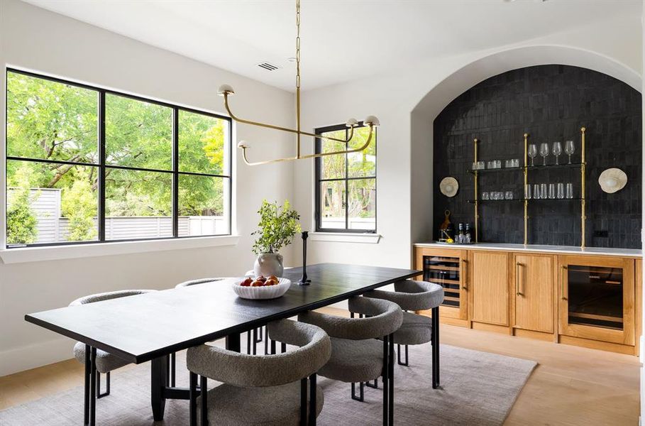 Furnished interior view inside a new home in , Dallas (Image 24).