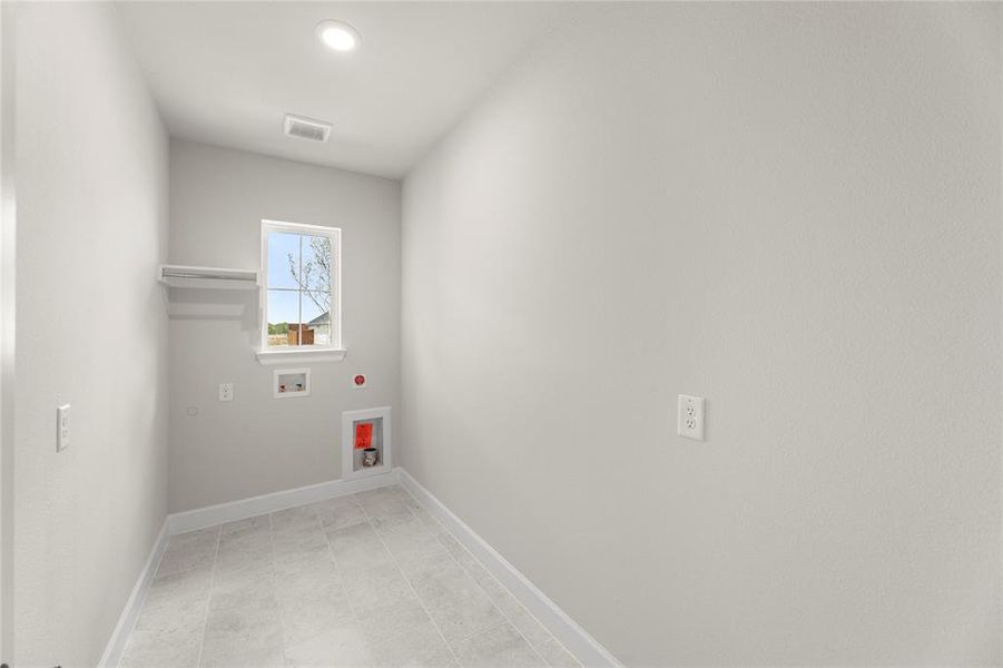 4_05. 2244 Aspen Chase - Utility