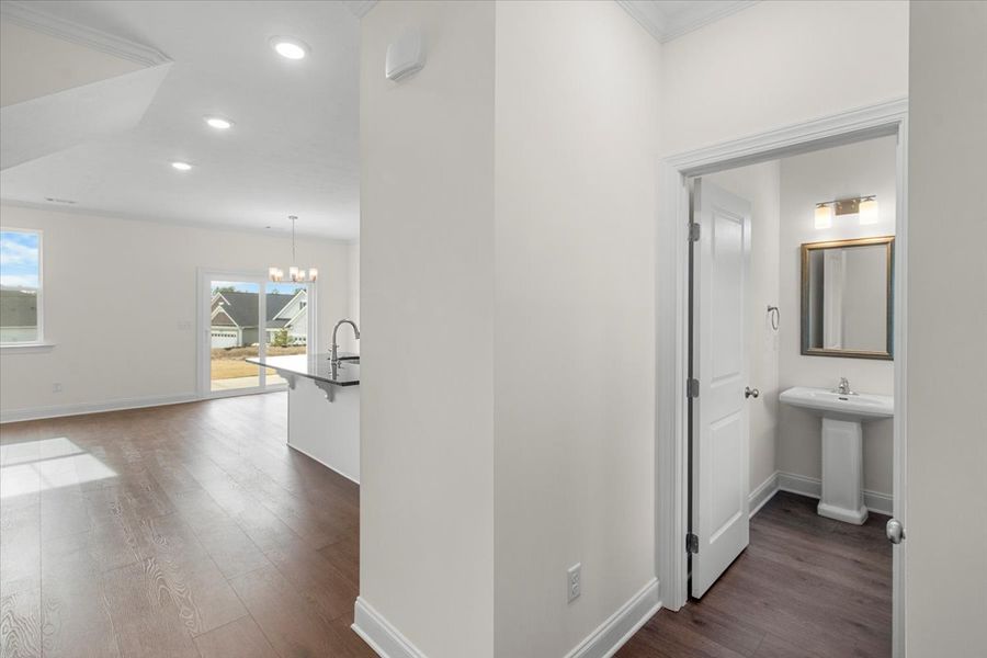 Spacious, unfurnished interior of a new home in Windsor, North Augusta (Image 11).