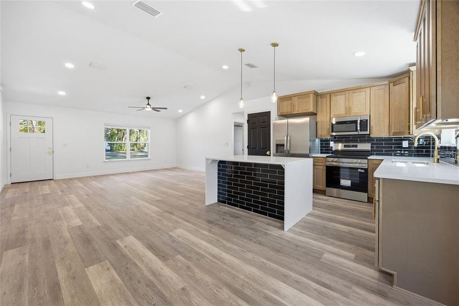 Furnished interior view inside a new home in , Ocala (Image 9).