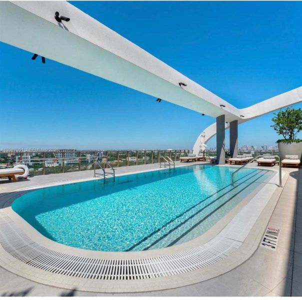 Community amenities in Mr. C Residences, Miami (Image 16).
