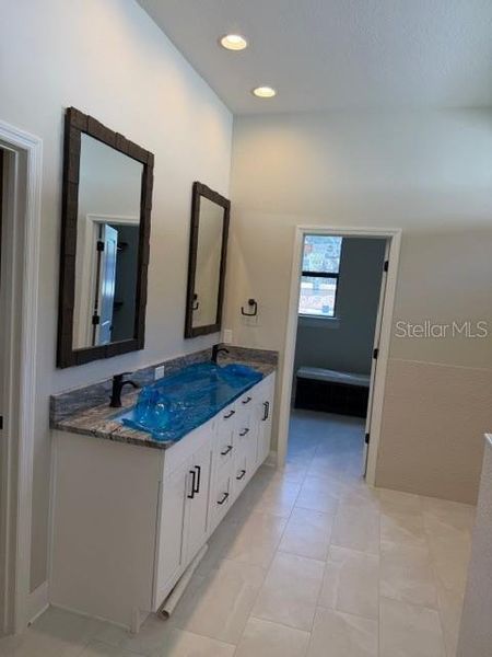 Furnished interior view inside a new home in , Lakeland (Image 3).