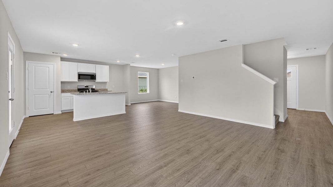 Representative unfurnished interior of a home built from the Franklin by D.R. Horton in The Hills of Sherman, Sherman (Image 11).