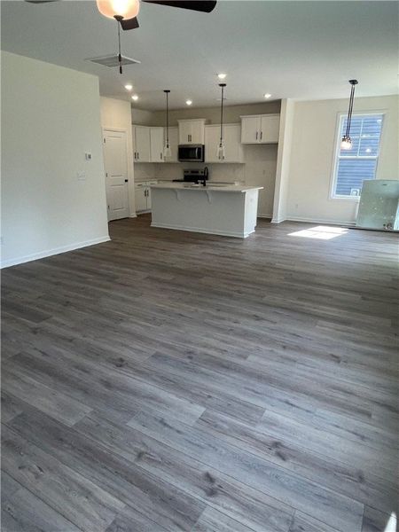 Image 30 of a home in Springwood Grove.