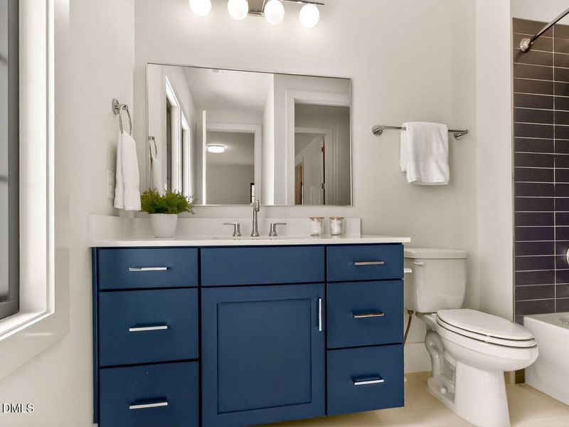 063-1280x960-bedroom-4-bath