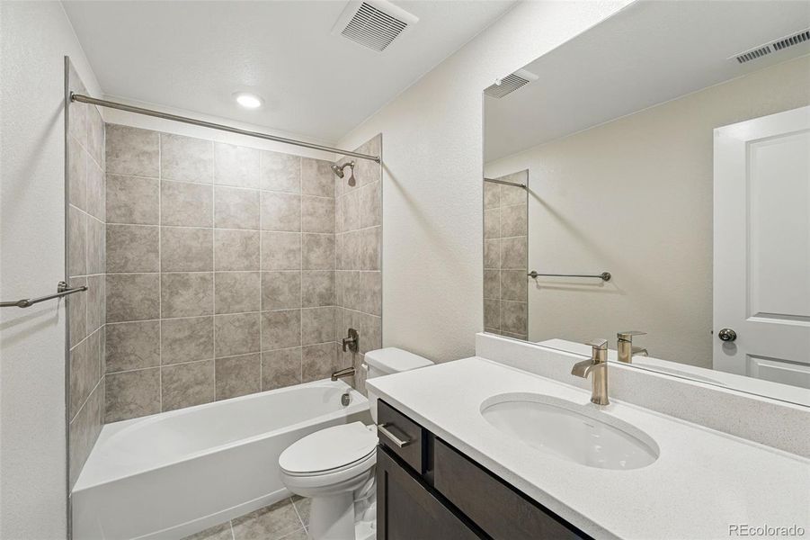 9374 Quartz Street ~ Ready Now