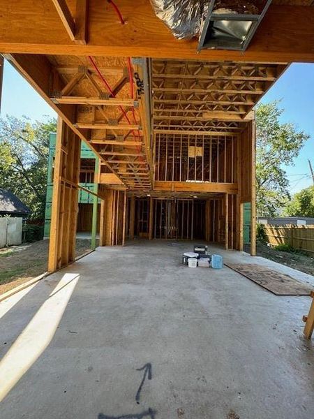 Miscellaneous room with concrete floors