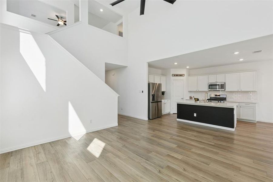 Furnished interior view inside a new home in Wildflower Ranch: Lonestar Collection, Fort Worth (Image 14). Furnished interior view inside a new home in Wildflower Ranch: Lonestar Collection, Fort Worth (Image 14).