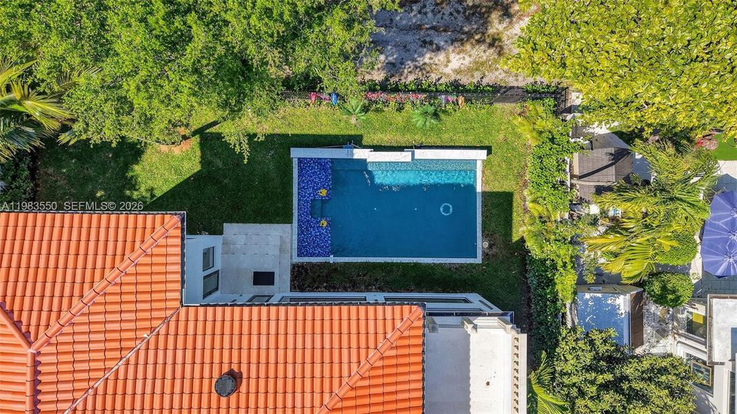 Image 95 of a home in .