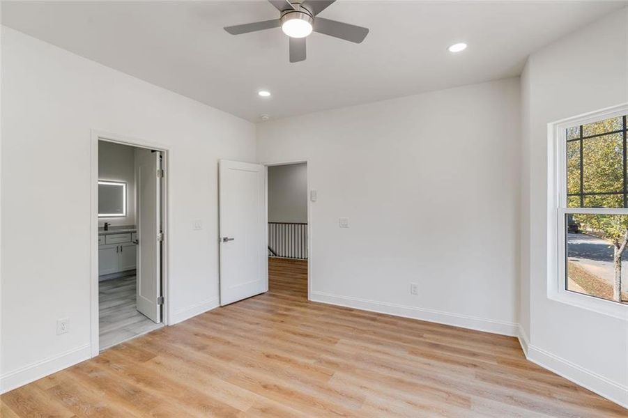 Spacious, unfurnished interior of a new home in , Douglasville (Image 22). Spacious, unfurnished interior of a new home in , Douglasville (Image 22).