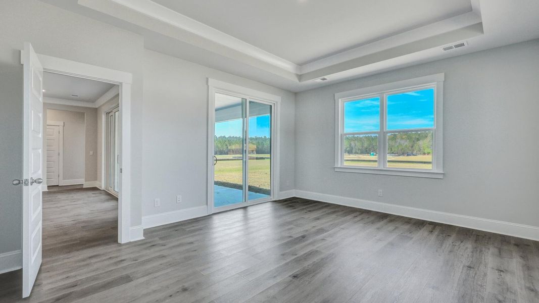 Spacious, unfurnished interior of a new home in Berkeley Bay, Ridgeville (Image 34).