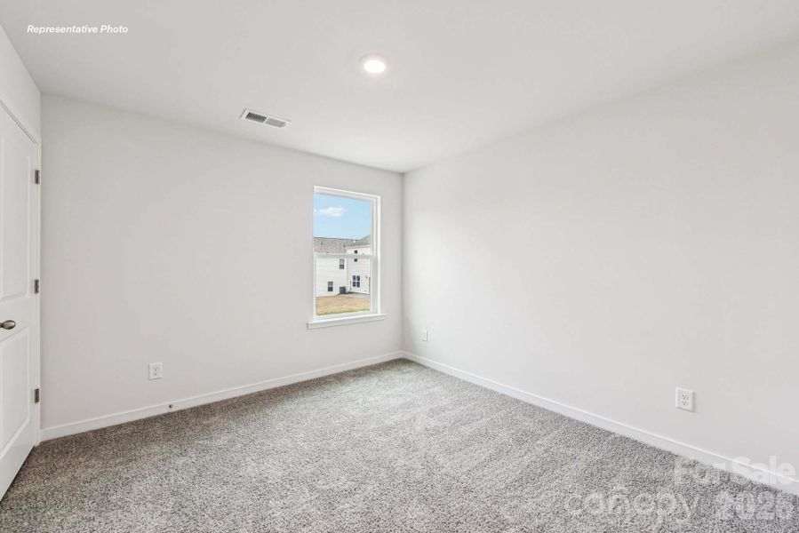 Spacious, unfurnished interior of a new home in Huffman Ridge, Hickory (Image 20).