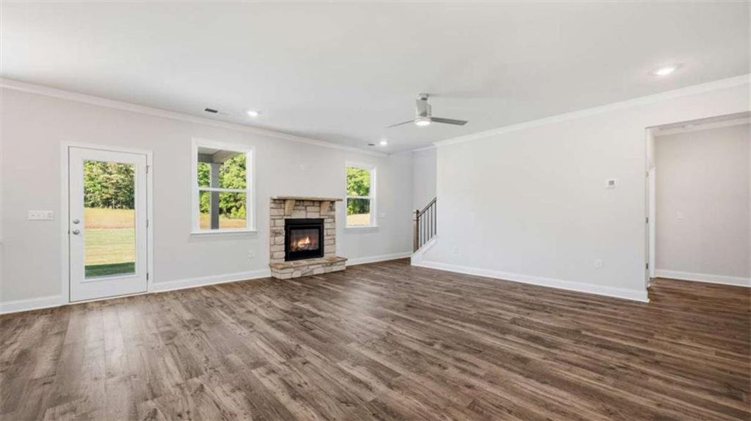 Spacious, unfurnished interior of a new home in Heritage Pointe, Senoia (Image 31).