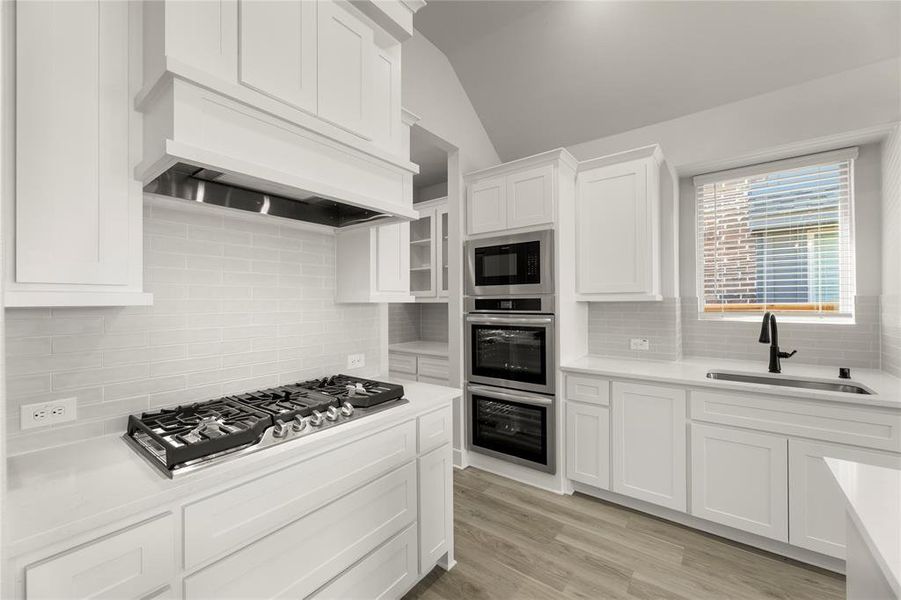 09. 1518 Teton - Kitchen (4) 09. 1518 Teton - Kitchen (4)