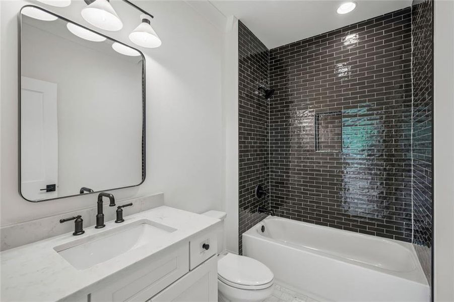 Furnished interior view inside a new home in , Roswell (Image 14).