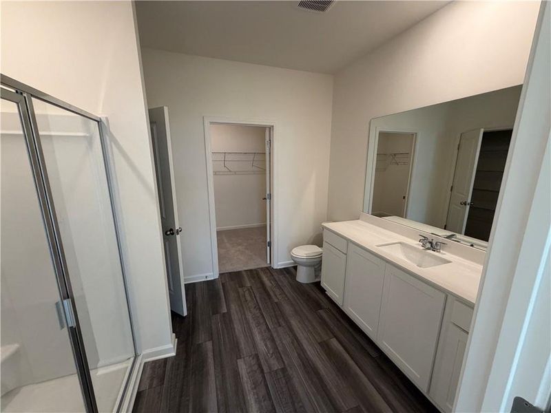 Furnished interior view inside a new home in Mt. Tabor Ridge, Dallas (Image 6).