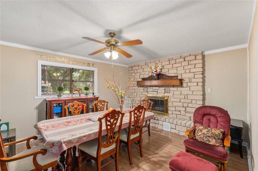 Furnished interior view inside a new home in , Brownwood (Image 16).