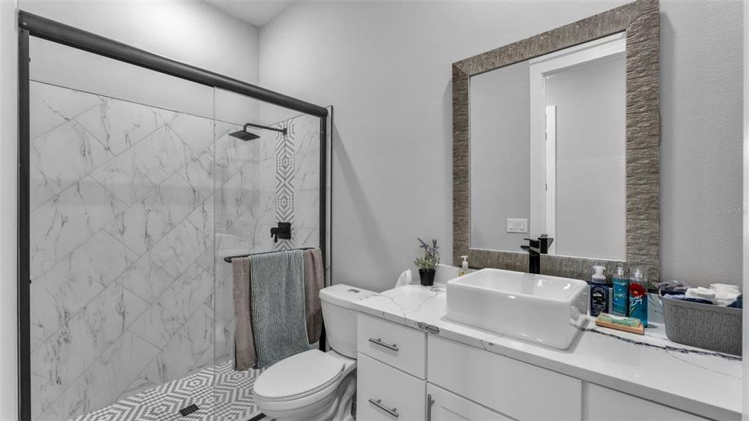 Furnished interior view inside a new home in , Winter Haven (Image 41).