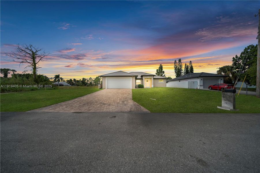 Exterior details and patio area of a home in , Lehigh Acres (Image 3). Exterior details and patio area of a home in , Lehigh Acres (Image 3).