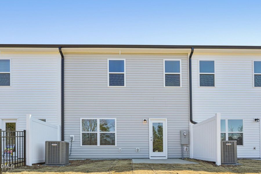 35-web-or-mls-Mirth Ct-S0801-035