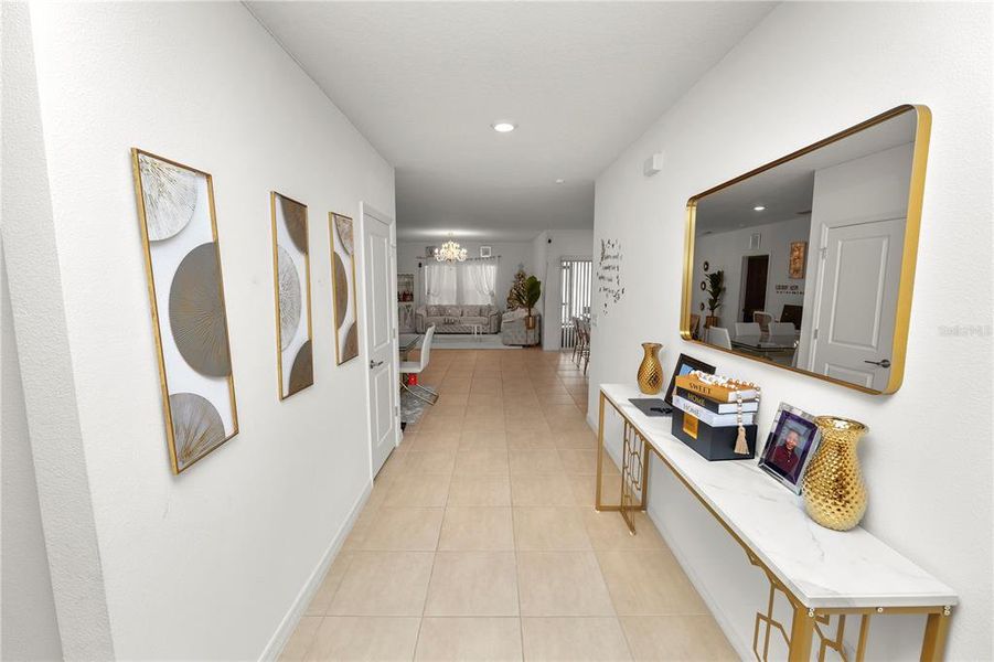 Furnished interior view inside a new home in Ironwood, Lakeland (Image 5).