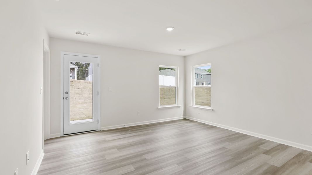 Spacious, unfurnished interior of a new home in Harper Ridge, Roebuck (Image 17). Spacious, unfurnished interior of a new home in Harper Ridge, Roebuck (Image 17).