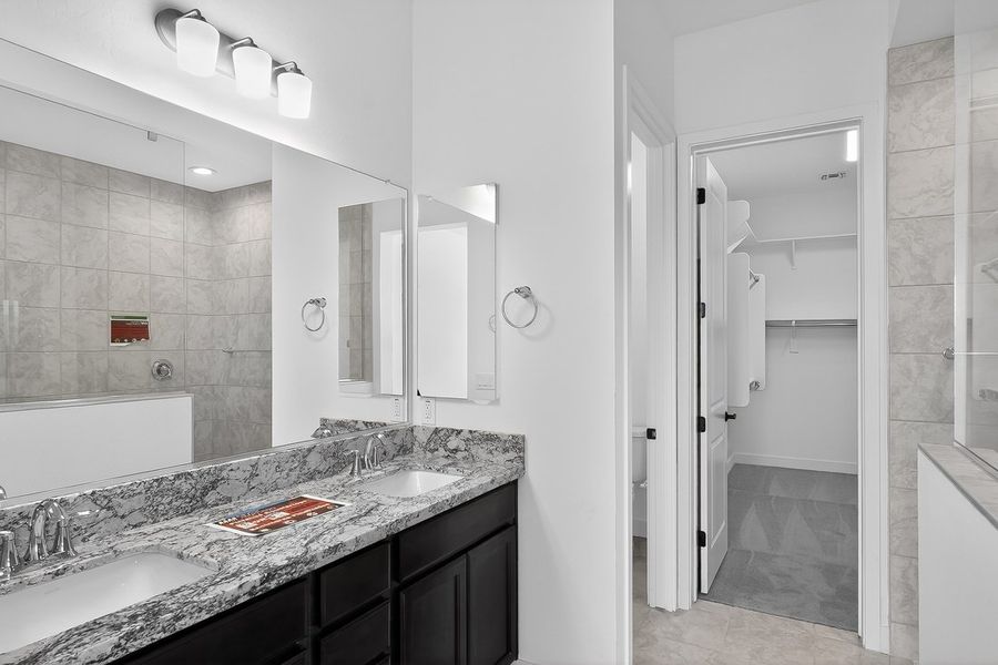 Furnished interior view inside a new home in Estrella, Goodyear (Image 9).