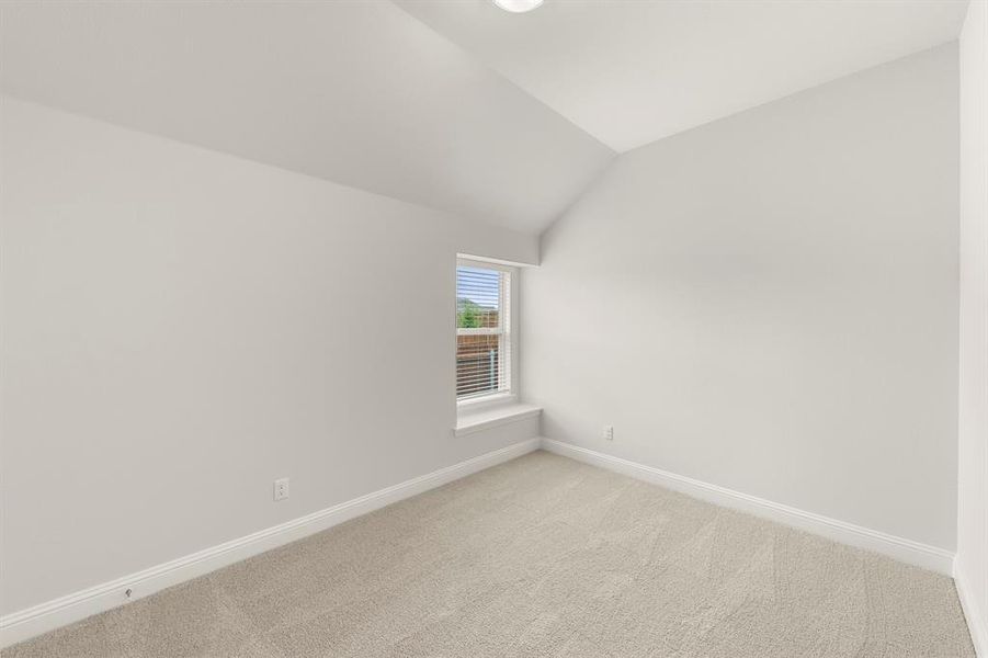 Spacious, unfurnished interior of a new home in Arcadia Trails, Balch Springs (Image 21).