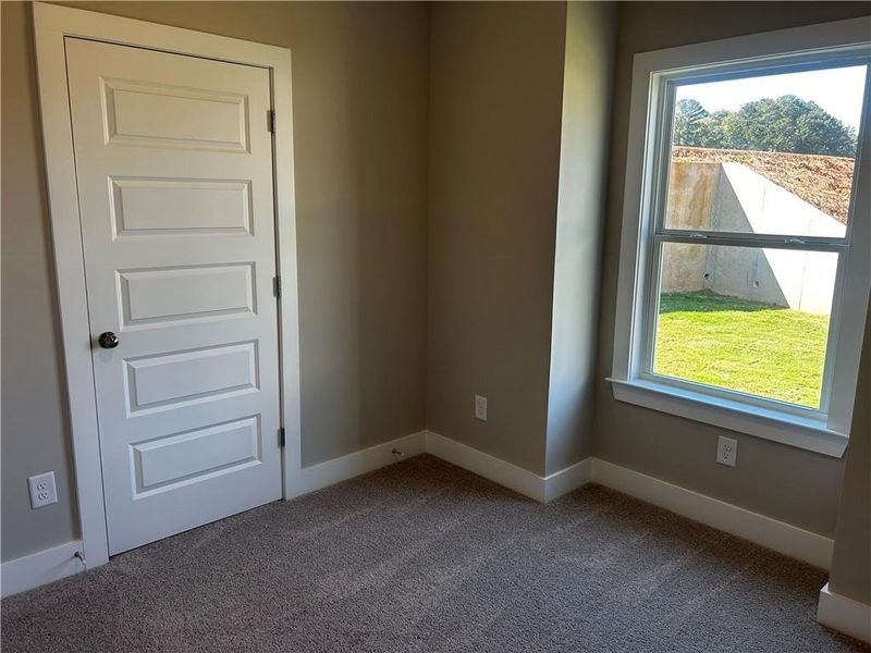 Spacious, unfurnished interior of a new home in , Cartersville (Image 11).