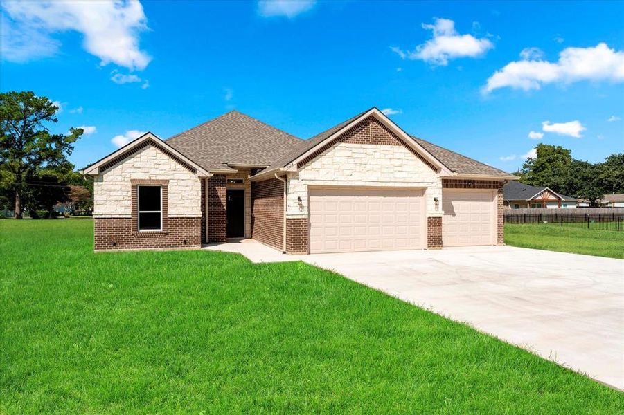 Welcome to 104 Deep Cove! Welcome to 104 Deep Cove!