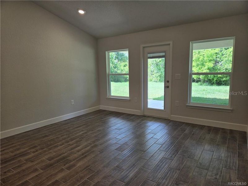 Spacious, unfurnished interior of a new home in Wyld Palms, Inverness (Image 26).