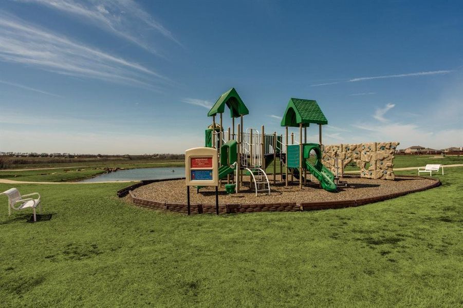 Community amenities in , Forney (Image 30).