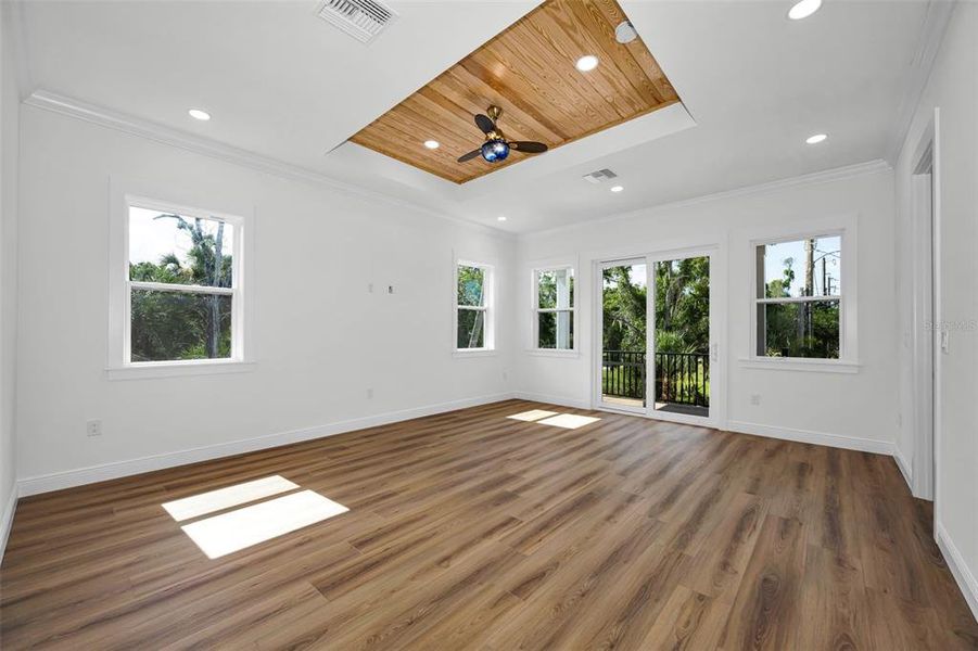 Spacious, unfurnished interior of a new home in , Tarpon Springs (Image 45). Spacious, unfurnished interior of a new home in , Tarpon Springs (Image 45).