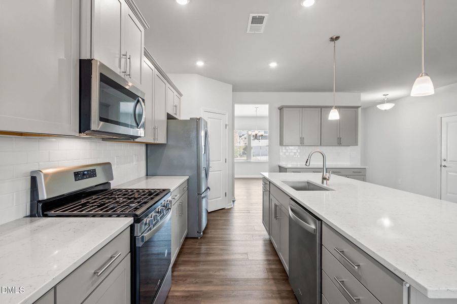 28-web-or-mls-P1119287