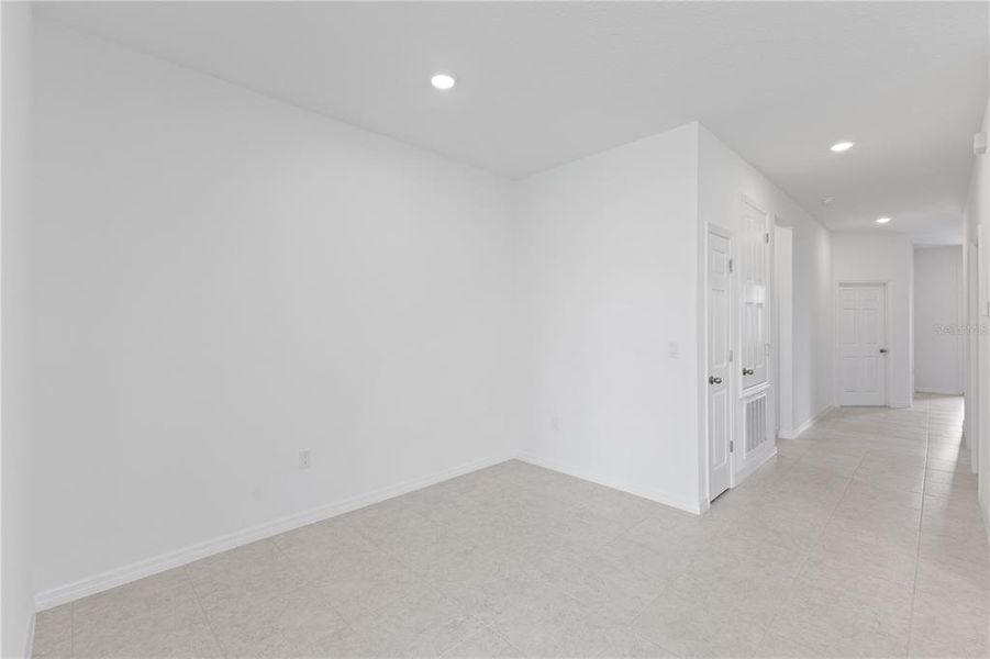 Spacious, unfurnished interior of a new home in Cypress Park Estates, Haines City (Image 14). Spacious, unfurnished interior of a new home in Cypress Park Estates, Haines City (Image 14).