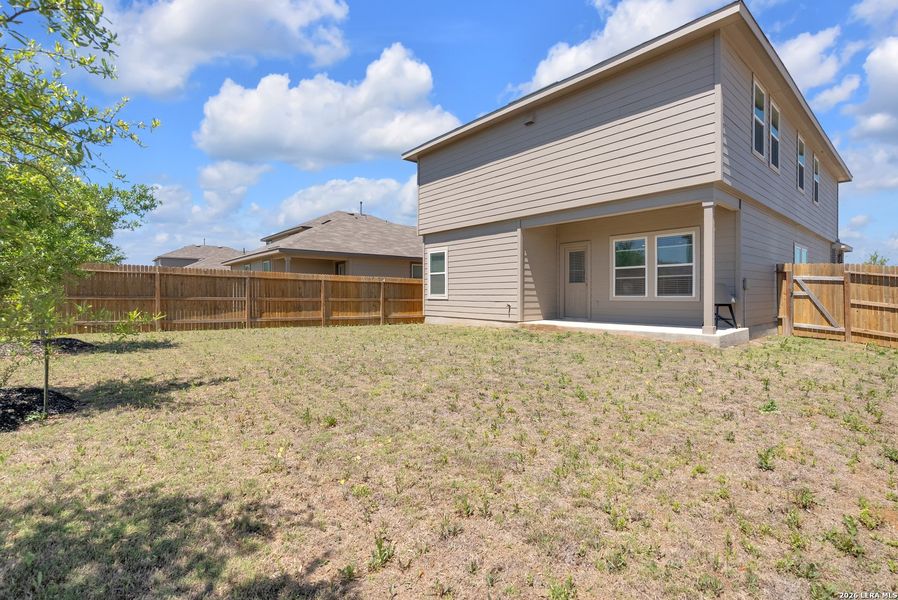 Exterior details and patio area of a home in Langdon, San Antonio (Image 3).