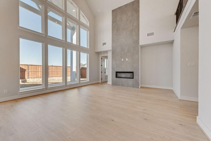 Spacious, unfurnished interior of a new home in Grand Estates of Anna, Anna (Image 25). Spacious, unfurnished interior of a new home in Grand Estates of Anna, Anna (Image 25).