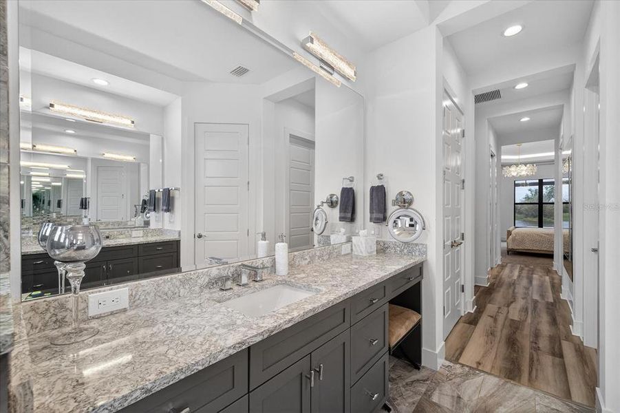 Furnished interior view inside a new home in , Bradenton (Image 66).