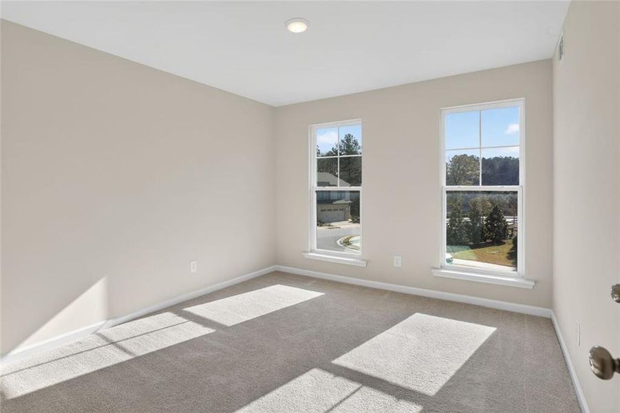 Spacious, unfurnished interior of a new home in , Lawrenceville (Image 32).