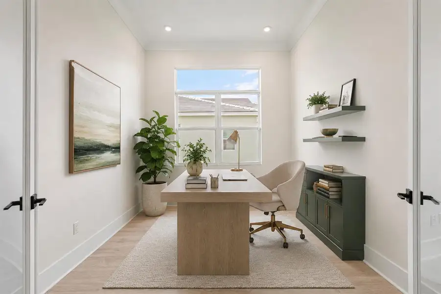 Office/Den Office/Den