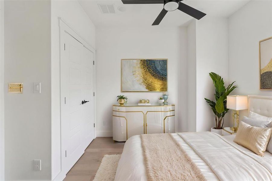 Furnished interior view inside a new home in , Fort Worth (Image 10).