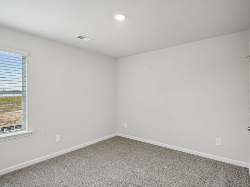 Spacious, unfurnished interior of a new home in Avalon - Reserve Series, Conyers (Image 16).