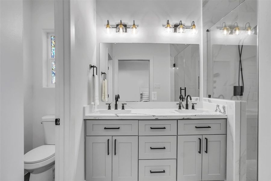Common Bathroom