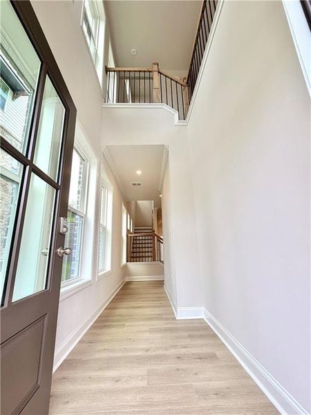 Spacious, unfurnished interior of a new home in Towne Village at Suwanee Dam, Sugar Hill (Image 18). Spacious, unfurnished interior of a new home in Towne Village at Suwanee Dam, Sugar Hill (Image 18).